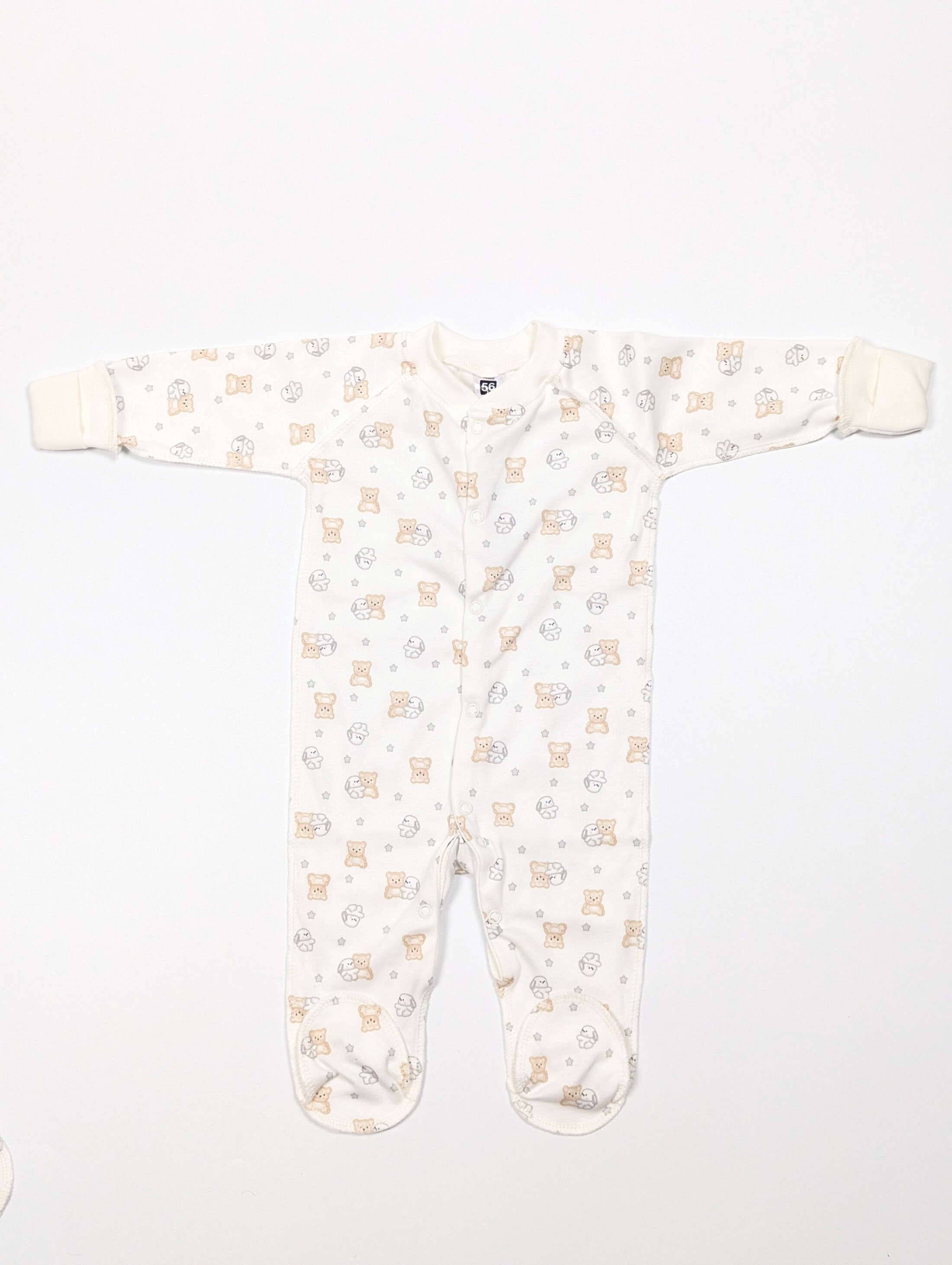 комбінезон з комплекту дитячого одягу з ведмедиками та зірками