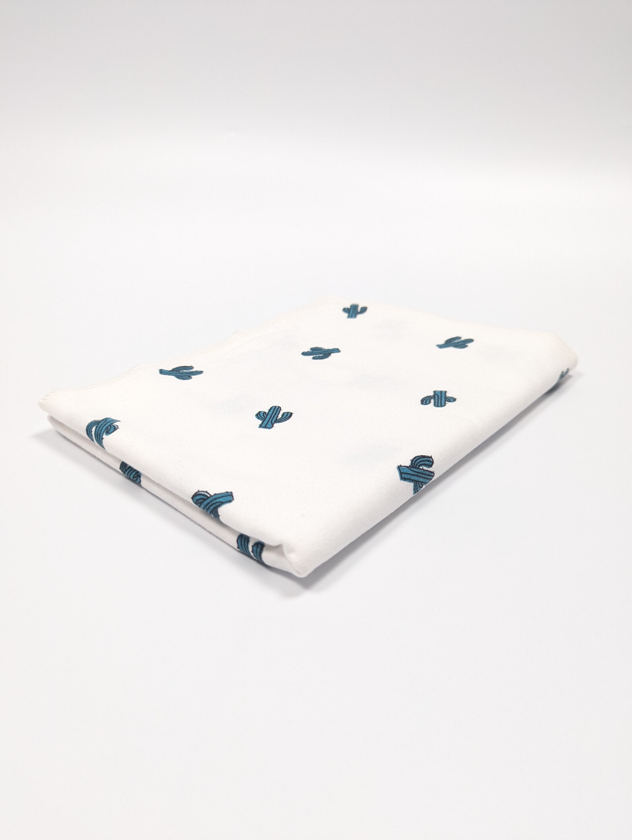 Пелюшка 100 на 74 см з принтом кактус,  фланель